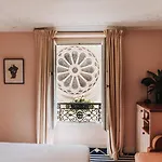 Hotel Bienvenue 4*