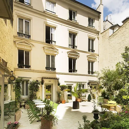 Hotel Bienvenue 4*