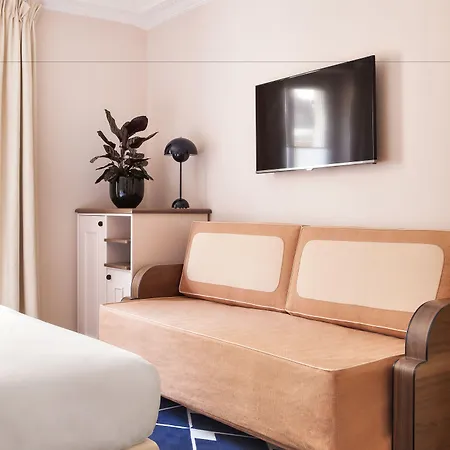 Bienvenue Hotell 4*