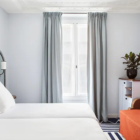 Hotel Bienvenue 4*