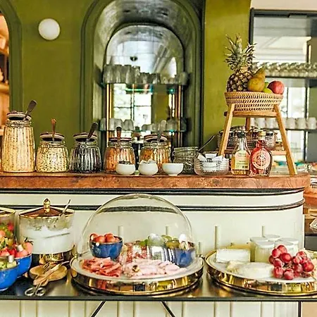 Bienvenue Hotel Paris