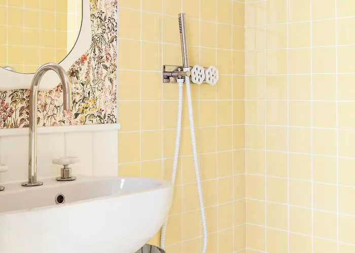 オテル ビアンヴニュ 4* パリ