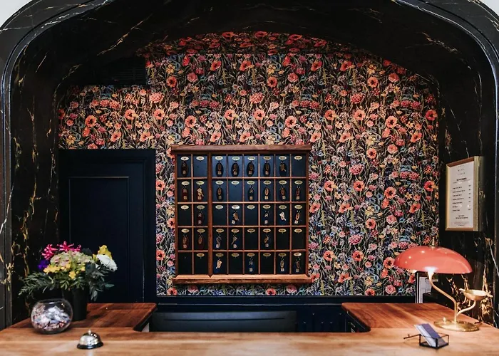 オテル ビアンヴニュ パリ