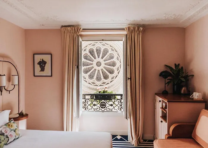 ホテル オテル ビアンヴニュ 4*