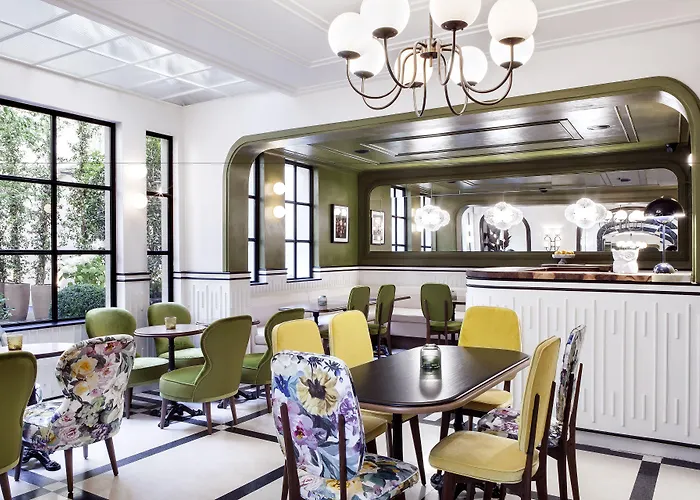 ホテル オテル ビアンヴニュ 4*