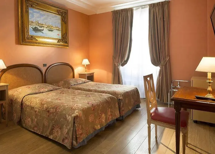 オテル ビアンヴニュ ホテル パリ