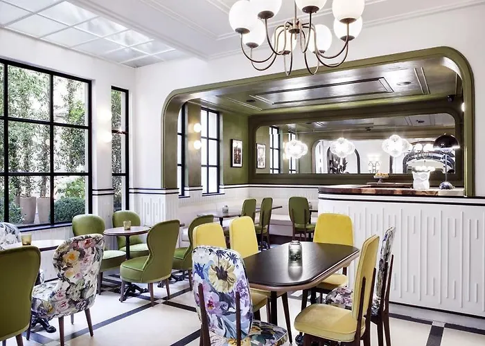 オテル ビアンヴニュ 4* パリ