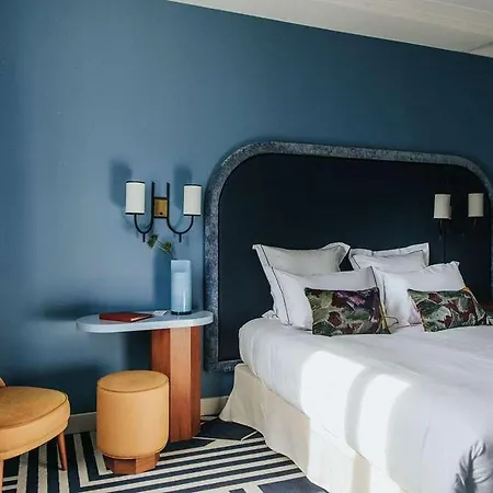 Hotel Bienvenue 4*