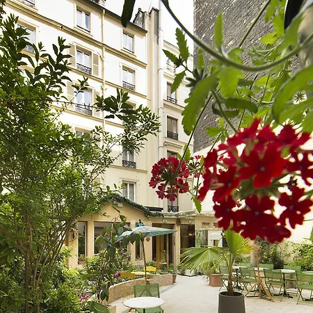 Bienvenue Отель 4*